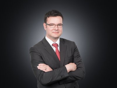 Do HAVEL & PARTNERS přichází Josef Adam, zkušený manažer a in-house právník se zaměřením na corporate governance, podnikové restrukturalizace, transakční a nemovitostní projekty