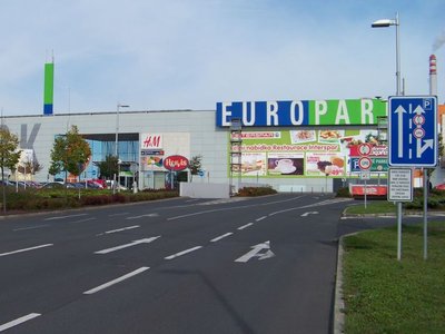 Poradenství investorům DBK Praha a PROXY-FINANCE při získaní majoritního podílu v pražském obchodním centru EUROPARK Štěrboholy