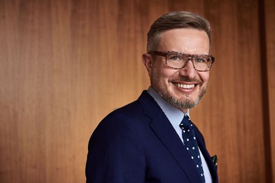 Dvě verze aplikací budou brzy běžné, říká Neruda. Patří mezi nejlepší právníky světa