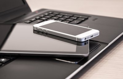 Odkup čtvrtinového podílu v HP Tronic od fondu Genesis Private Equity Fund III za asistence HAVEL & PARTNERS