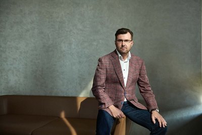 BUDUJEME NEFORMÁLNÍ INVESTORSKÝ A BYZNYSOVÝ KLUB