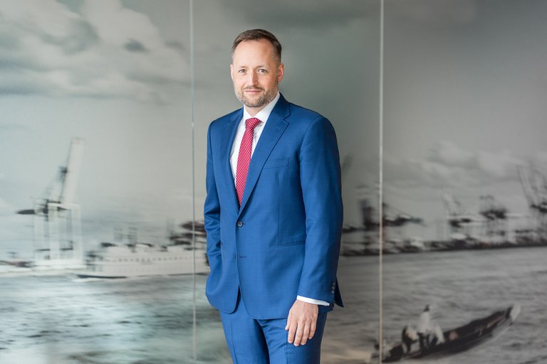 Sturm Jan polocelek small