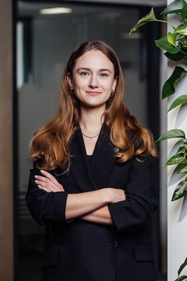 Gresova Lenka vyrez small