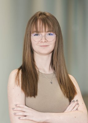 Fingerova Sarah vyrez small