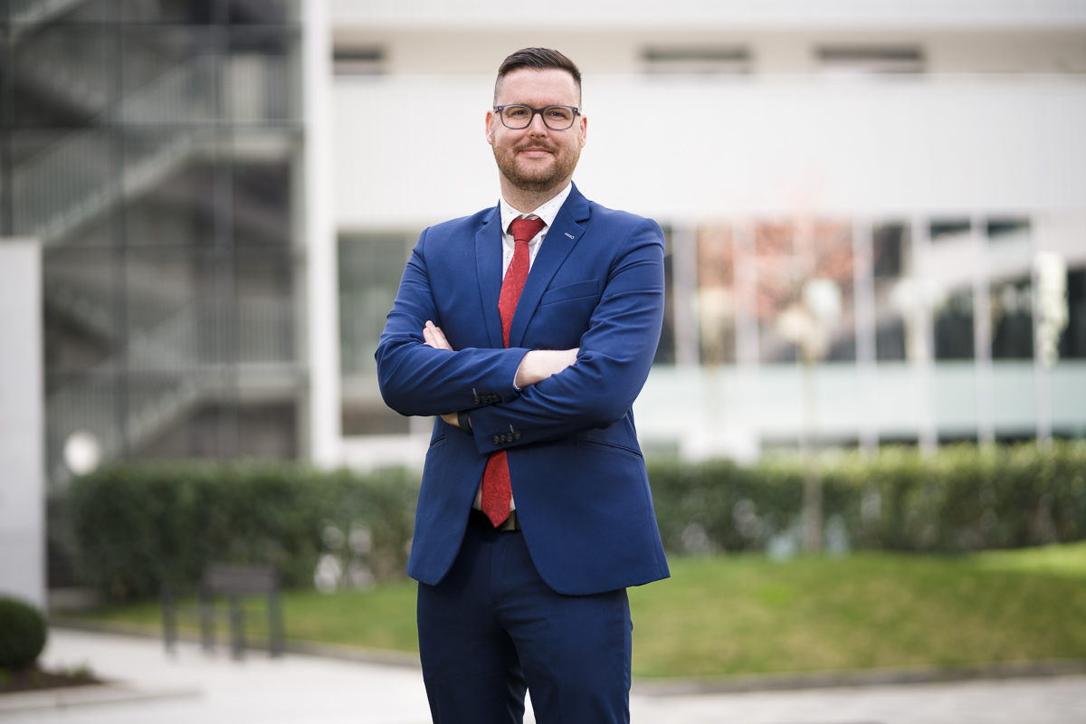 Slama Filip polocelek small